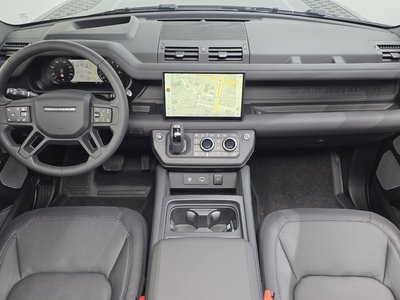 LAND ROVER DEFENDER - 3