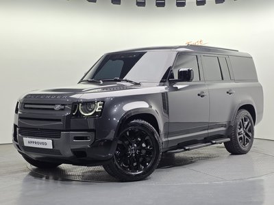 LAND ROVER DEFENDER - 1