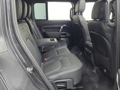 LAND ROVER DEFENDER - 6