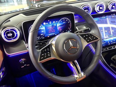 2025 Mercedes-BENZ GLC 缩略图 12