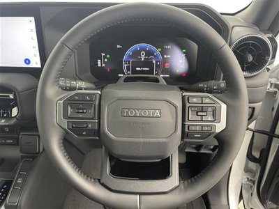 TOYOTA LAND CRUISER 250 - 7