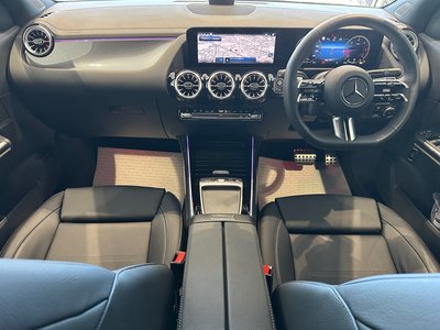 MERCEDES-BENZ GLA - 3