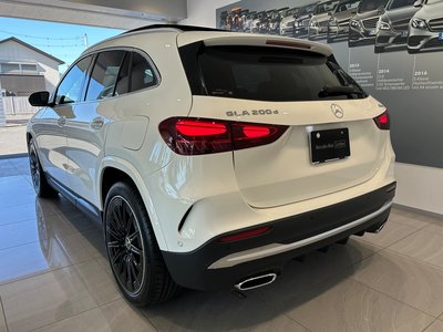 MERCEDES-BENZ GLA - 9