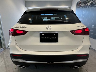 MERCEDES-BENZ GLA - 10