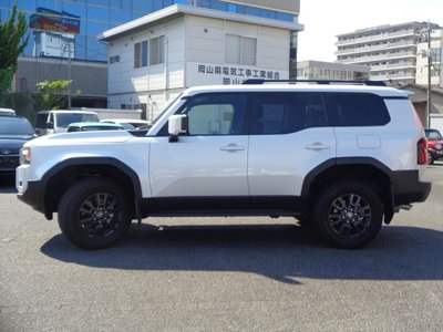 TOYOTA LAND CRUISER 250 - 10
