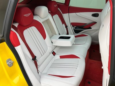 صورة مصغرة 42 لـ 2025 Aston Martin DBX
