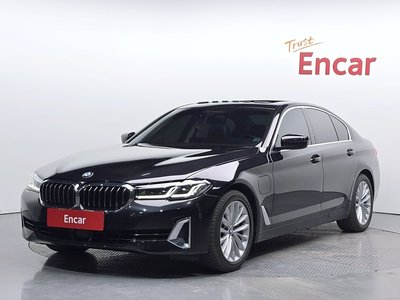 صورة 1 لـ 2021 BMW 5 SERIES
