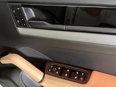 صورة مصغرة 28 لـ 2026 Porsche CAYENNE