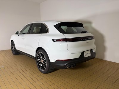 صورة 4 لـ 2026 Porsche CAYENNE
