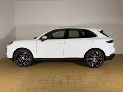 صورة 3 لـ 2026 Porsche CAYENNE