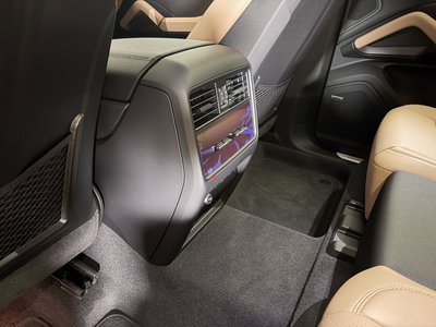 صورة مصغرة 70 لـ 2026 Porsche CAYENNE