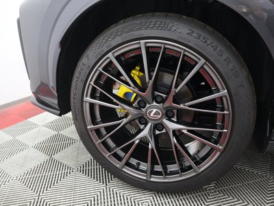 صورة مصغرة 41 لـ 2025 Lexus LBX