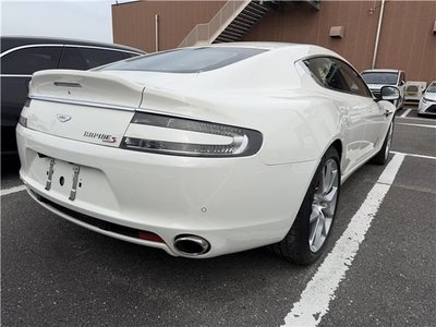 2016 Aston Martin RAPIDE 照片 9