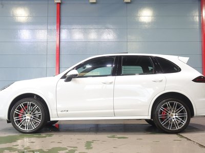 صورة 6 لـ 2017 Porsche CAYENNE