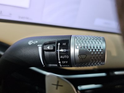 2024 Genesis G80 (RG3) thumbnail 30