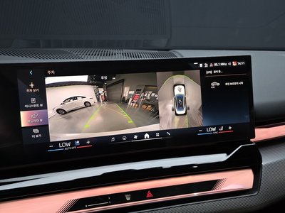 2026 BMW 5 SERIES thumbnail 22