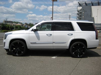 CADILLAC ESCALADE - 3