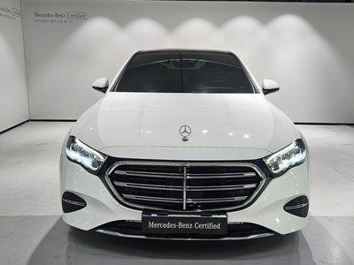 MERCEDES-BENZ E-CLASS - 7