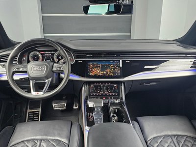 AUDI Q8 - 5
