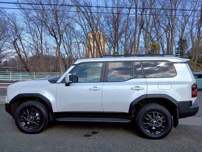 TOYOTA LAND CRUISER 250 - 3