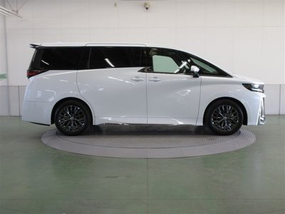 TOYOTA VELLFIRE - 8