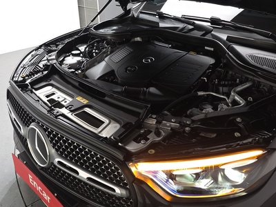 MERCEDES-BENZ GLC - 7