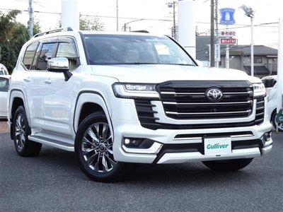 TOYOTA LAND CRUISER 300