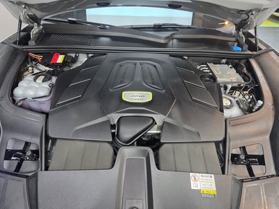 PORSCHE CAYENNE - 7