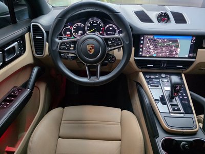 PORSCHE CAYENNE - 5