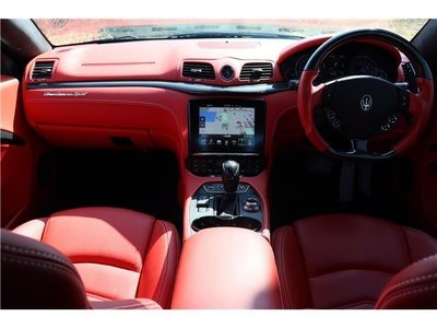 MASERATI GRANTURISMO - 6