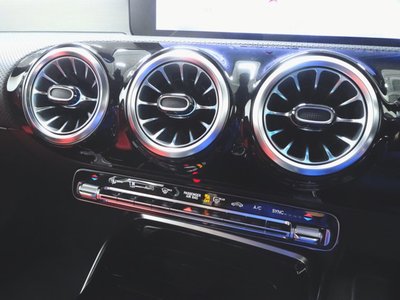 صورة مصغرة 19 لـ 2023 Mercedes-BENZ CLA AMG
