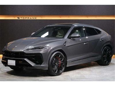 LAMBORGHINI URUS - 1
