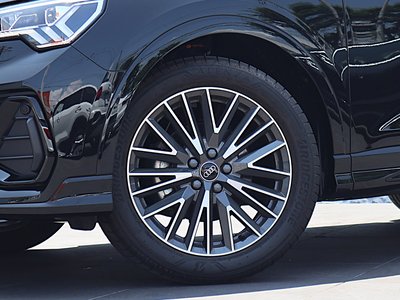 2025 AUDI Q3 缩略图 11