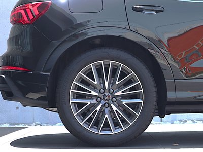 2025 AUDI Q3 缩略图 19