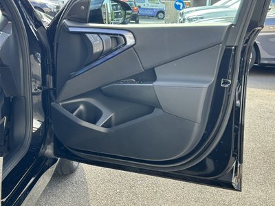 2025 BMW X3 — миниатюра 24