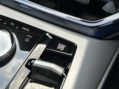 2025 BMW X3 — миниатюра 18