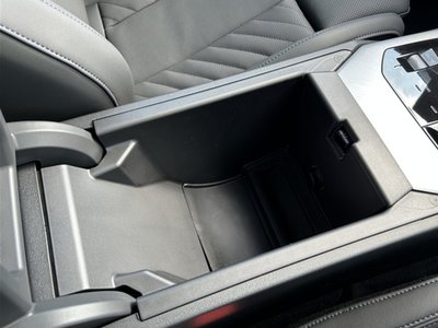2025 BMW X3 — миниатюра 53