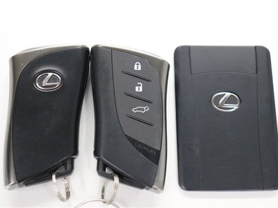 2023 Lexus NX — миниатюра 38