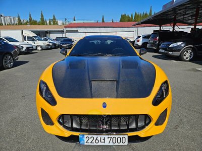 MASERATI GRAN TURISMO - 2