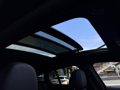 2024 BMW X4 photo 6