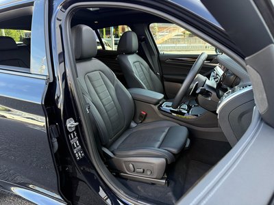 2024 BMW X4 photo 8