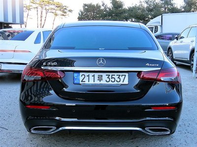 MERCEDES-BENZ E-CLASS - 3