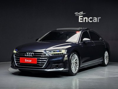 AUDI A8 - 1