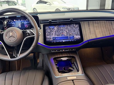 2025 Mercedes-BENZ E-CLASS 照片 6
