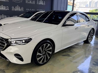 2025 Mercedes-BENZ E-CLASS 照片 1