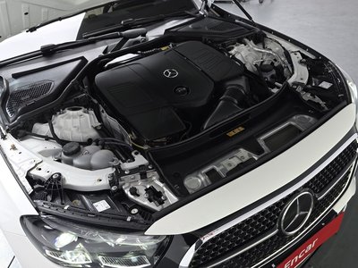 MERCEDES-BENZ E-CLASS - 7