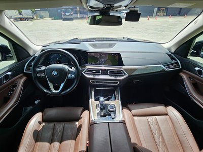 صورة 4 لـ 2022 BMW X5