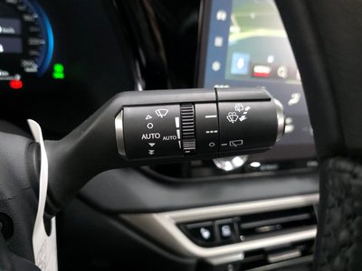 صورة مصغرة 28 لـ 2025 Lexus RX