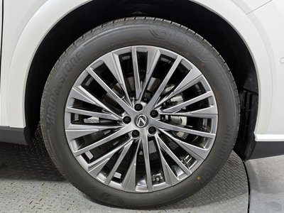 LEXUS RX - 8