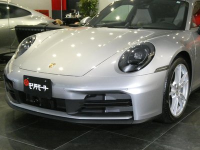 PORSCHE 911 - 9